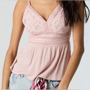 SWS Pink Crochet Top Size M NWOT